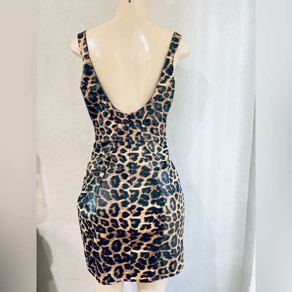 ASOS Leopard Print Corset Seamed Mini Dress size 6 Us new super cute dress - Picture 7 of 14